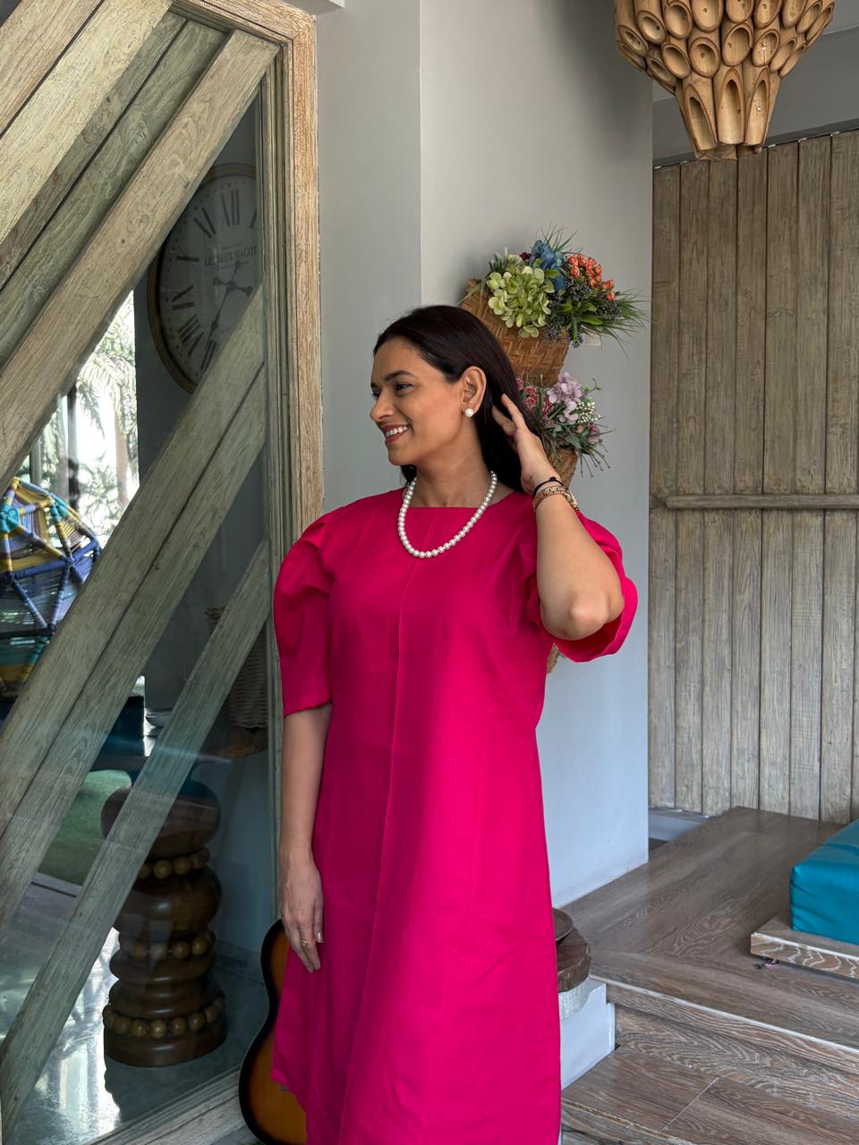 ELEGANT PINK BOW DETAIL DRESS